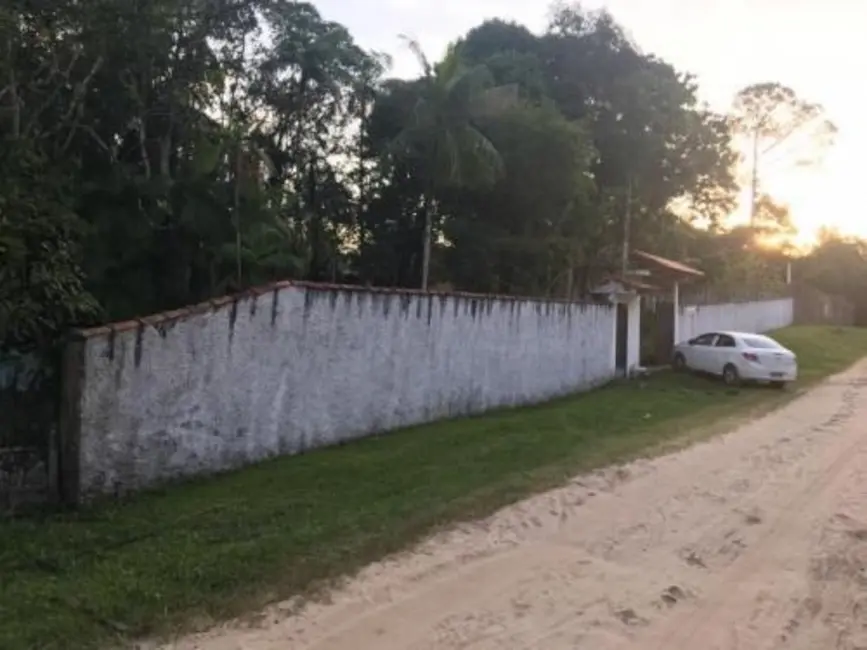 Chácara com 2 quartos à venda, 150m2 em Itanhaem - SP - imagem 1 Foto 1 de Chácara com 2 quartos à venda, 150m2 em Itanhaem - SP