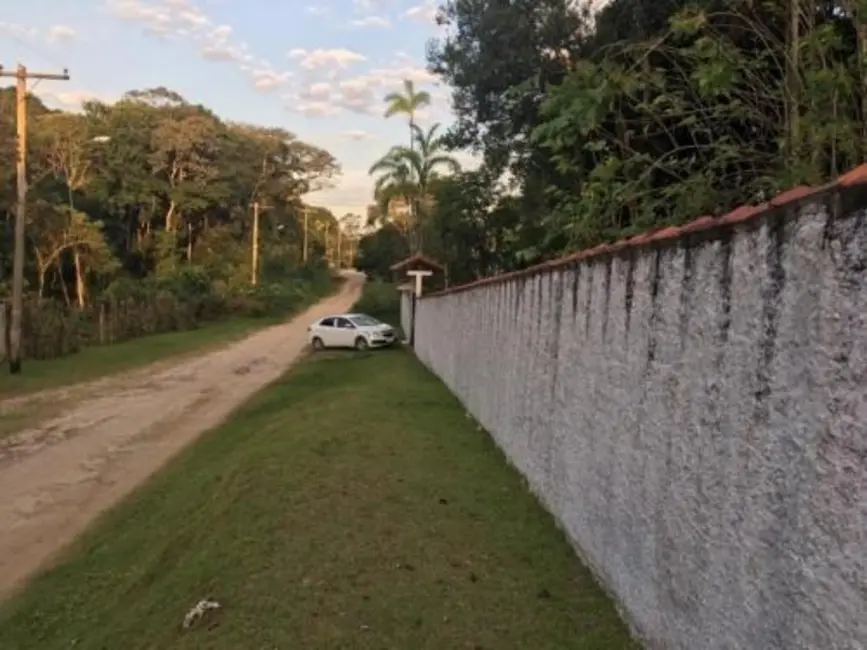 Chácara com 2 quartos à venda, 150m2 em Itanhaem - SP - imagem 4 Foto 4 de Chácara com 2 quartos à venda, 150m2 em Itanhaem - SP