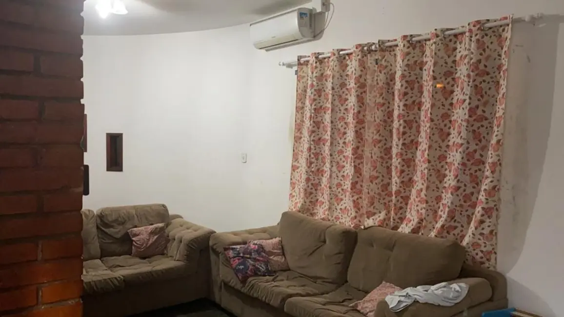 Foto 9 de Casa com 3 quartos à venda, 131m2 em Registro - SP