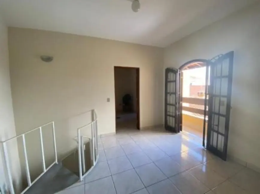 Foto 5 de Casa com 4 quartos à venda, 132m2 em Itanhaem - SP