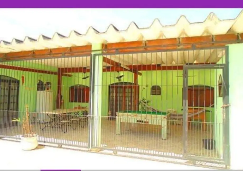 Foto 1 de Casa com 2 quartos à venda, 225m2 em Itanhaem - SP