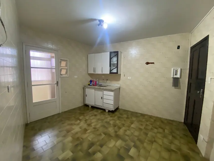 Apartamento com 3 quartos à venda, 74m2 em Centro, Itanhaem - SP - imagem 6 Foto 6 de Apartamento com 3 quartos à venda, 74m2 em Centro, Itanhaem - SP