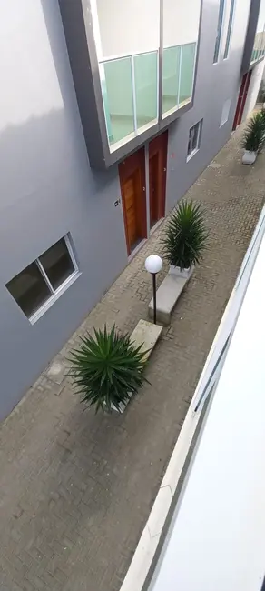 Foto 2 de Casa com 2 quartos à venda, 64m2 em Itanhaem - SP