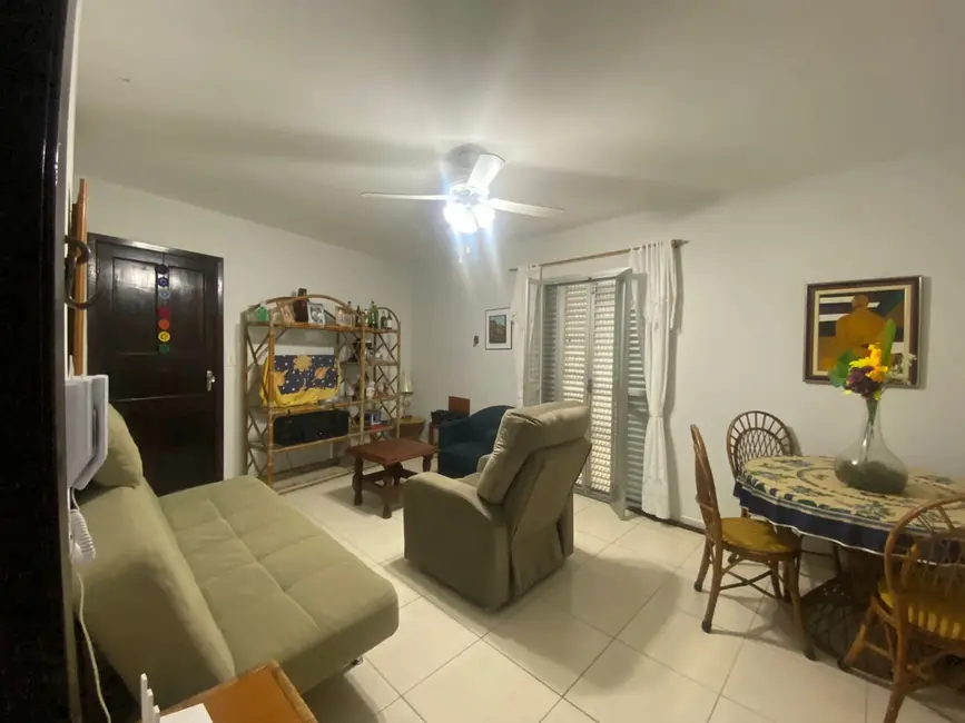 Foto 2 de Apartamento com 2 quartos à venda, 78m2 em Centro, Itanhaem - SP