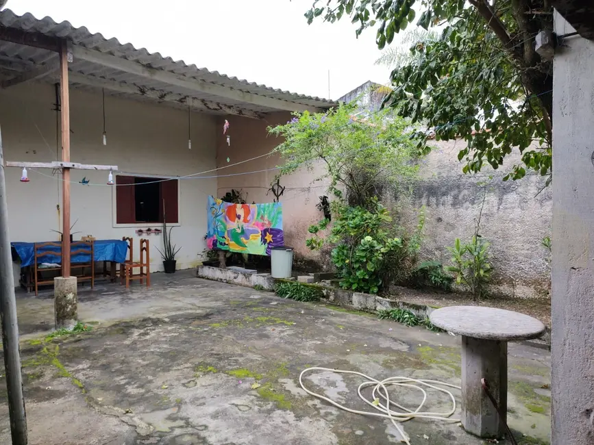 Foto 7 de Casa com 4 quartos à venda, 236m2 em Itanhaem - SP