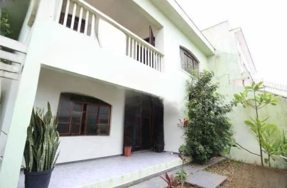 Casa com 3 quartos à venda, 294m2 em Centro, Peruibe - SP - imagem 3 Foto 3 de Casa com 3 quartos à venda, 294m2 em Centro, Peruibe - SP