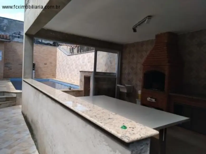 Foto 6 de Casa com 3 quartos à venda, 177m2 em Itanhaem - SP