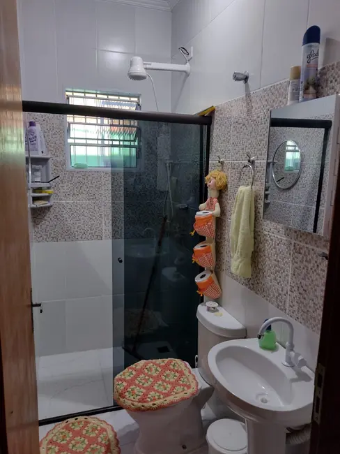 Foto 7 de Casa com 2 quartos à venda, 50m2 em Itanhaem - SP