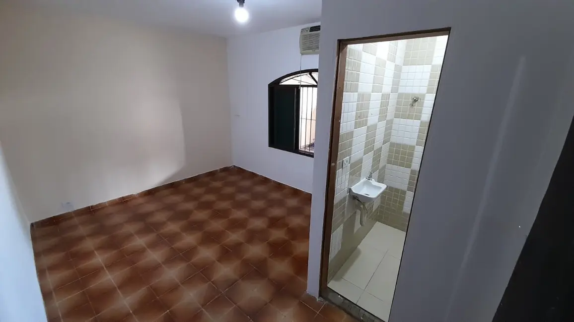 Foto 2 de Casa com 3 quartos à venda, 116m2 em Itanhaem - SP