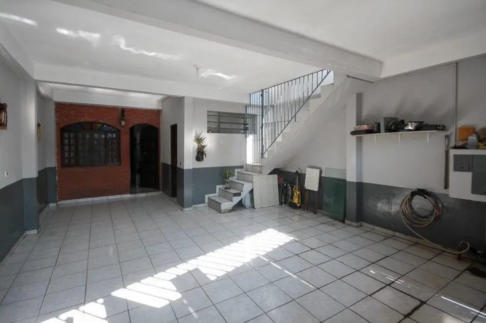 Casa com 2 quartos à venda, 130m2 em Vila Fachini, São Paulo - SP - imagem 3 Foto 3 de Casa com 2 quartos à venda, 130m2 em Vila Fachini, São Paulo - SP