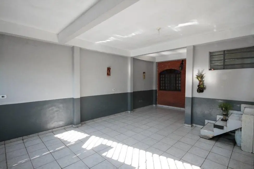 Casa com 2 quartos à venda, 130m2 em Vila Fachini, São Paulo - SP - imagem 4 Foto 4 de Casa com 2 quartos à venda, 130m2 em Vila Fachini, São Paulo - SP