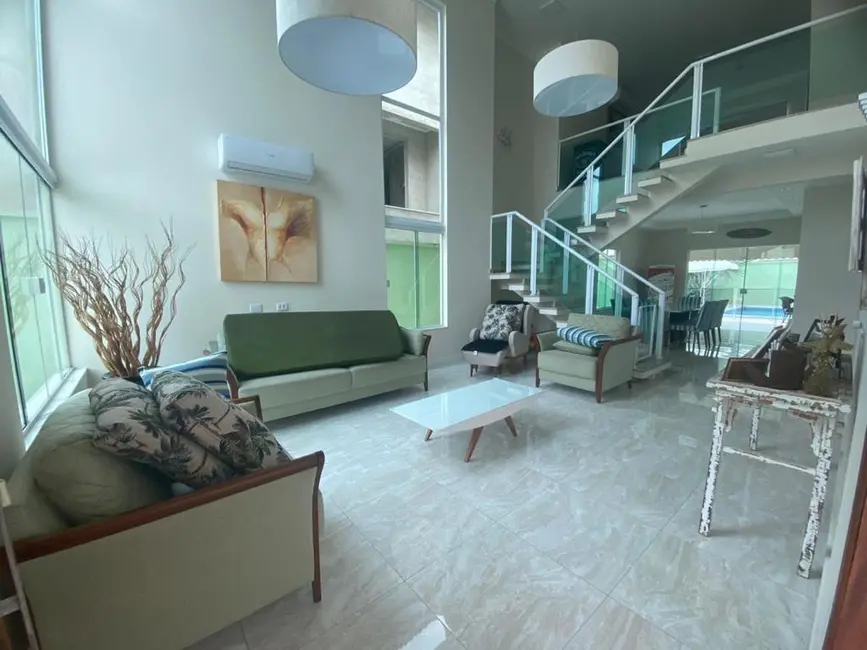 Foto 4 de Casa com 4 quartos à venda, 380m2 em Peruibe - SP