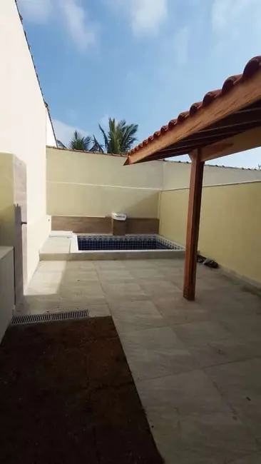 Foto 3 de Casa com 2 quartos à venda, 69m2 em Itanhaem - SP