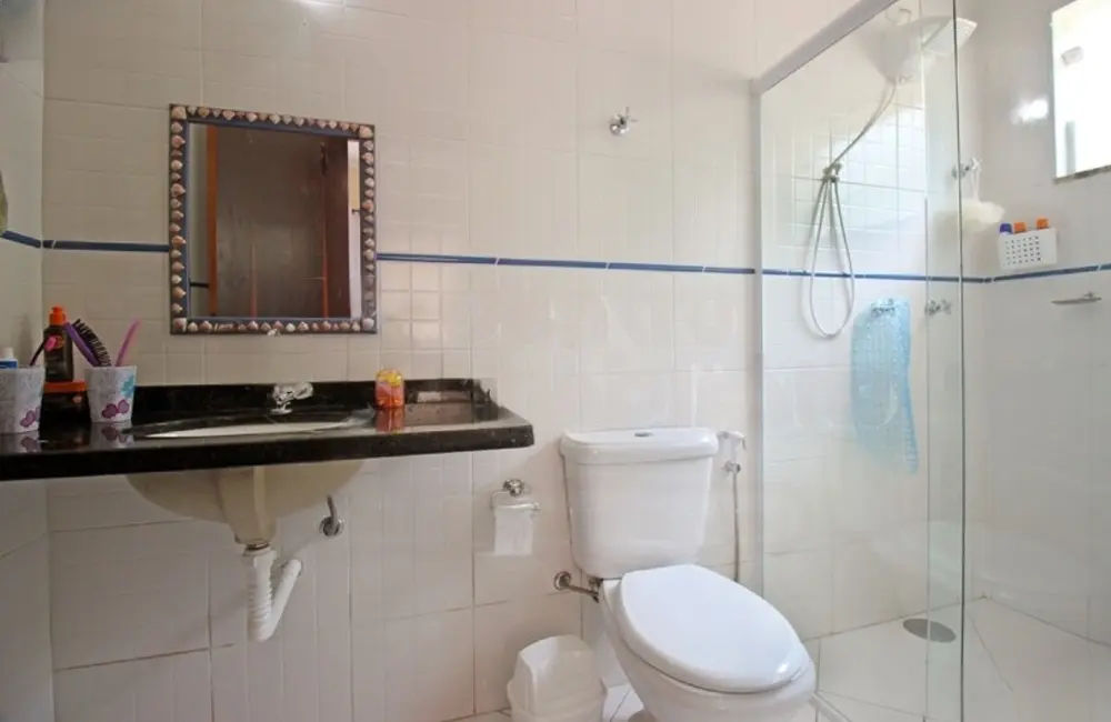 Casa com 3 quartos à venda, 150m2 em Peruibe - SP - imagem 8 Foto 8 de Casa com 3 quartos à venda, 150m2 em Peruibe - SP