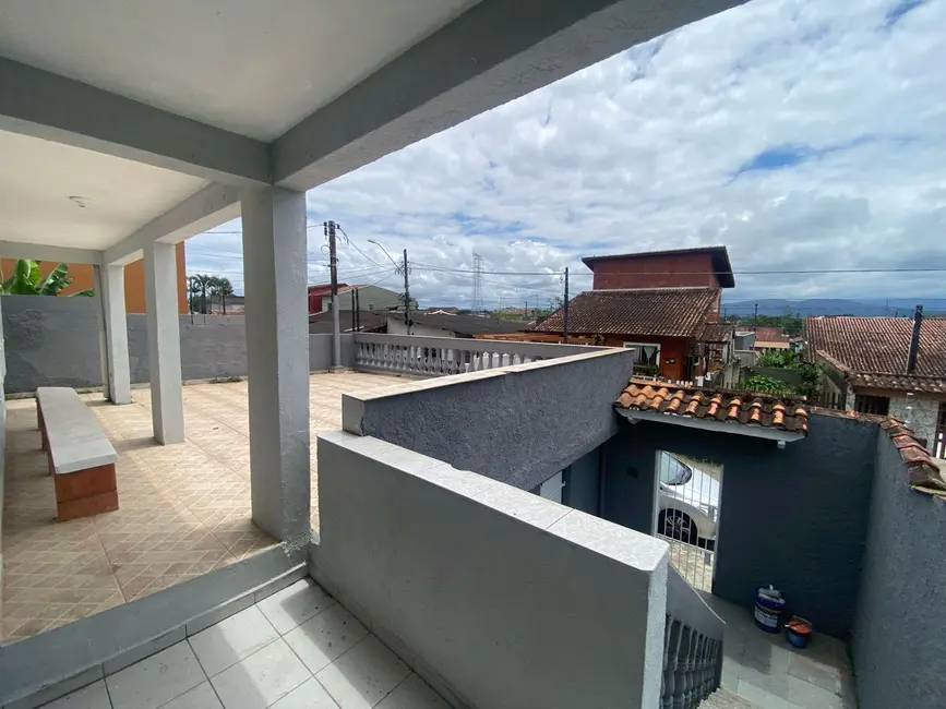 Foto 6 de Casa com 3 quartos à venda, 131m2 em Itanhaem - SP