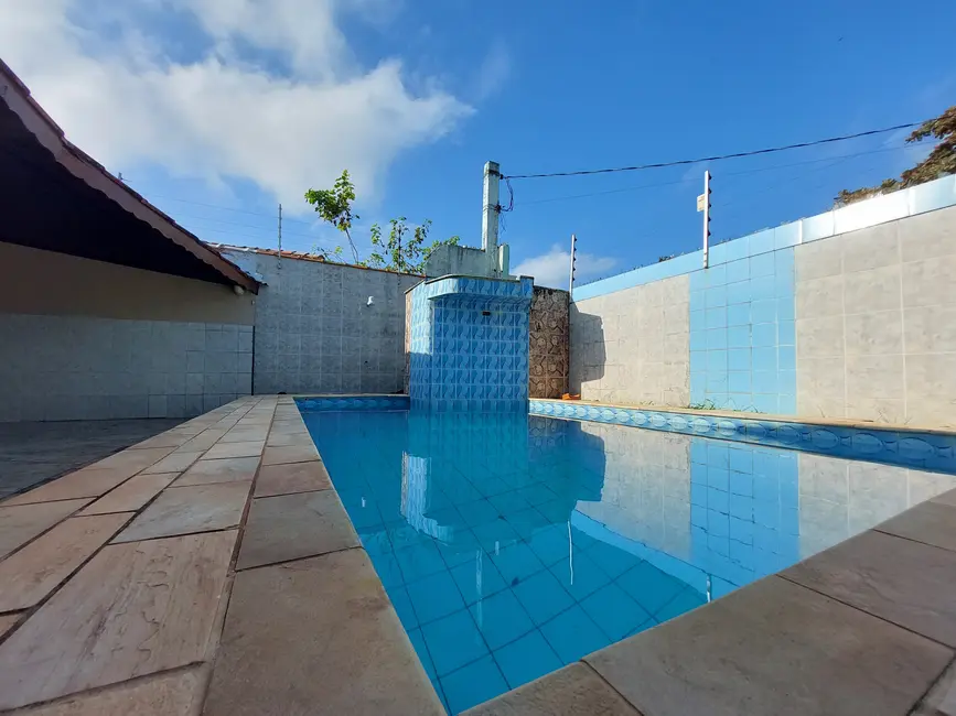 Foto 1 de Casa com 3 quartos à venda, 300m2 em Itanhaem - SP