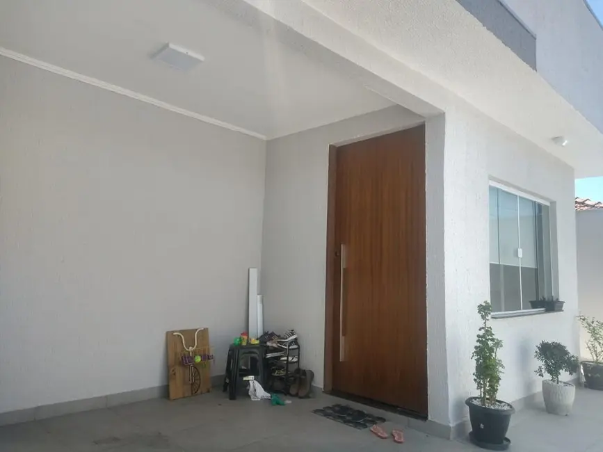 Foto 4 de Casa com 3 quartos à venda, 130m2 em Itanhaem - SP