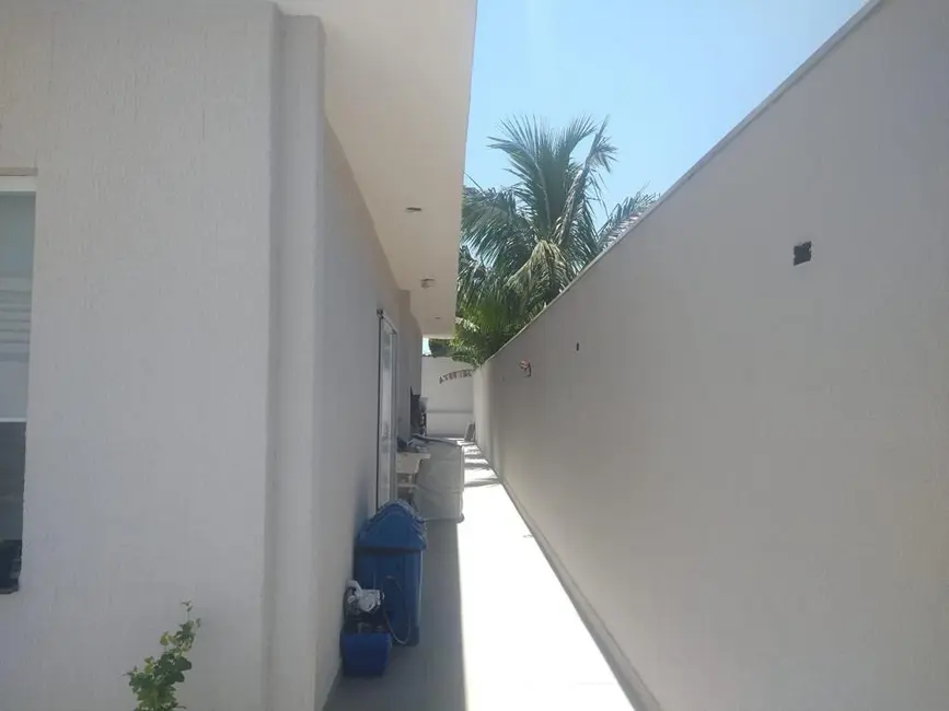 Foto 2 de Casa com 3 quartos à venda, 130m2 em Itanhaem - SP