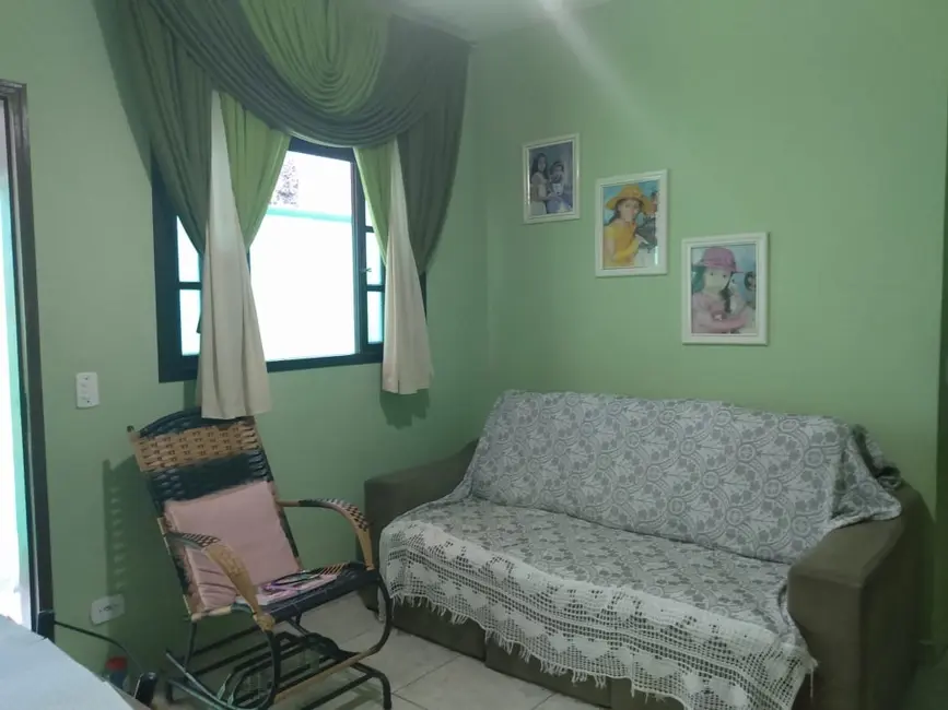 Foto 5 de Casa com 3 quartos à venda, 102m2 em Itanhaem - SP