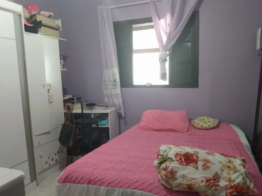 Foto 8 de Casa com 3 quartos à venda, 102m2 em Itanhaem - SP
