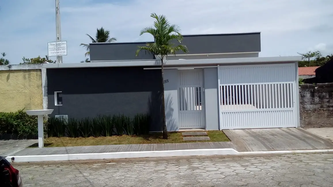 Casa com 3 quartos à venda, 150m2 em Peruibe - SP - imagem 6 Foto 6 de Casa com 3 quartos à venda, 150m2 em Peruibe - SP