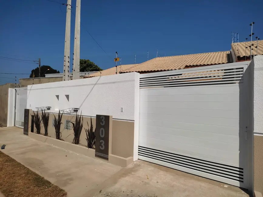 Foto 1 de Casa com 3 quartos à venda, 97m2 em Itanhaem - SP