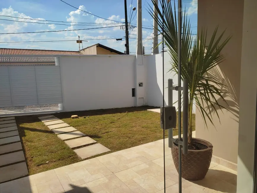 Foto 3 de Casa com 3 quartos à venda, 97m2 em Itanhaem - SP