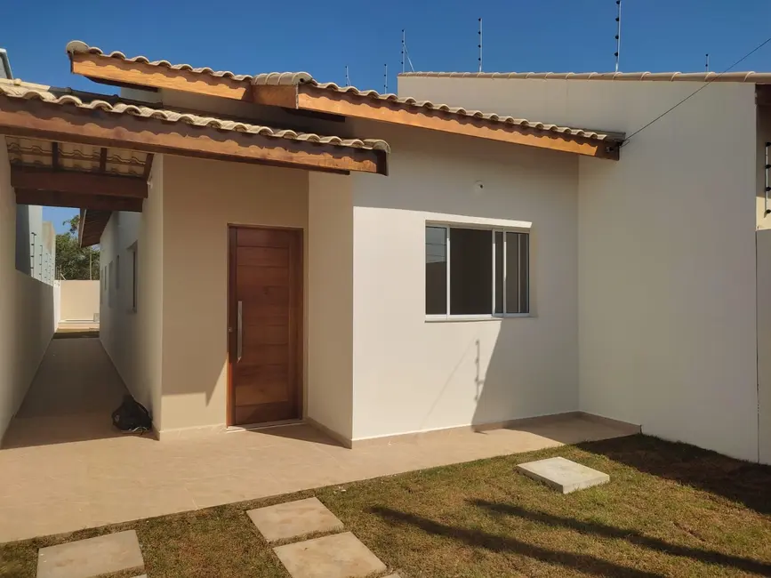 Foto 2 de Casa com 3 quartos à venda, 97m2 em Itanhaem - SP