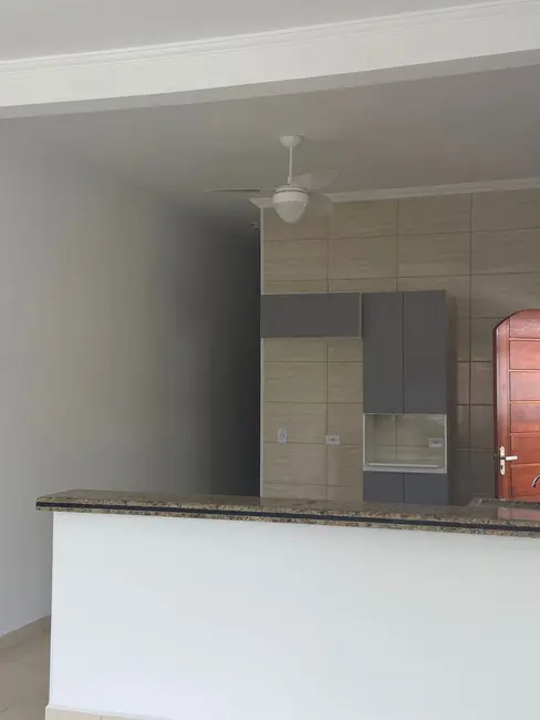 Foto 3 de Casa com 3 quartos à venda, 83m2 em Itanhaem - SP