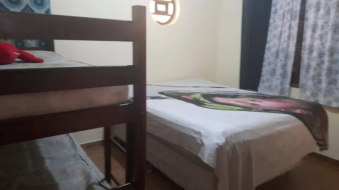 Foto 4 de Casa com 2 quartos à venda, 115m2 em Itanhaem - SP