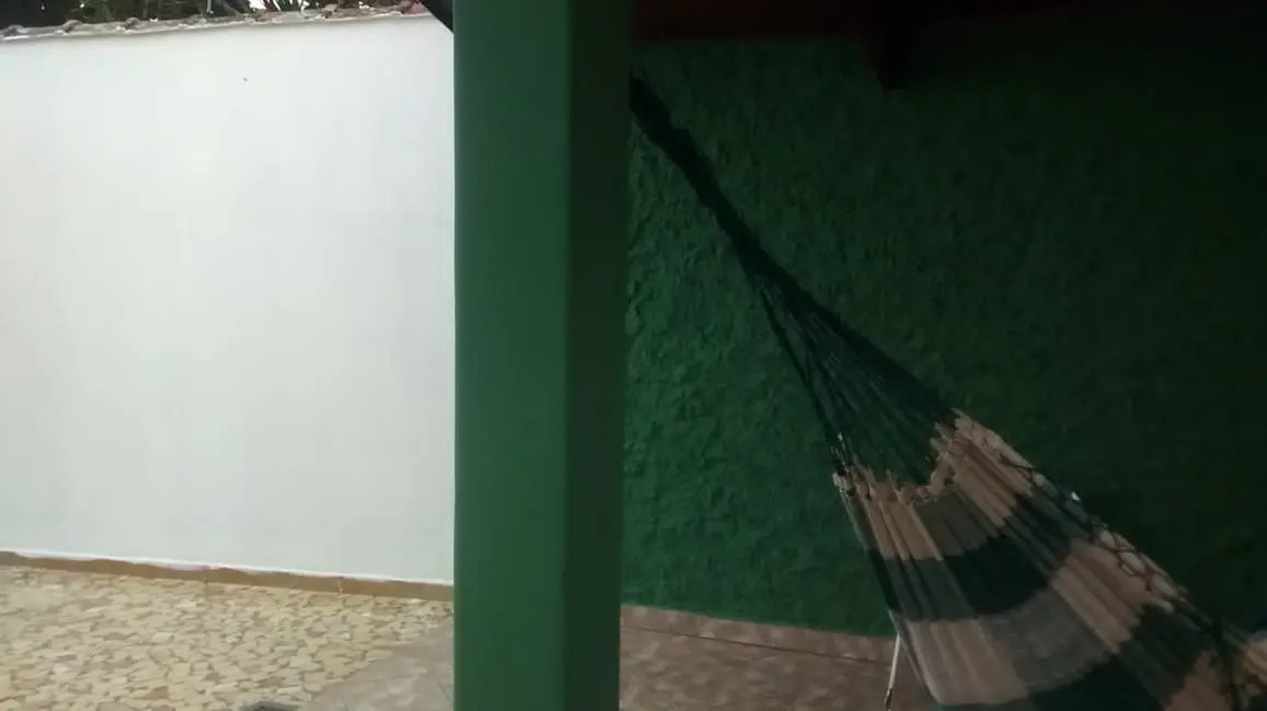 Foto 5 de Casa com 2 quartos à venda, 115m2 em Itanhaem - SP