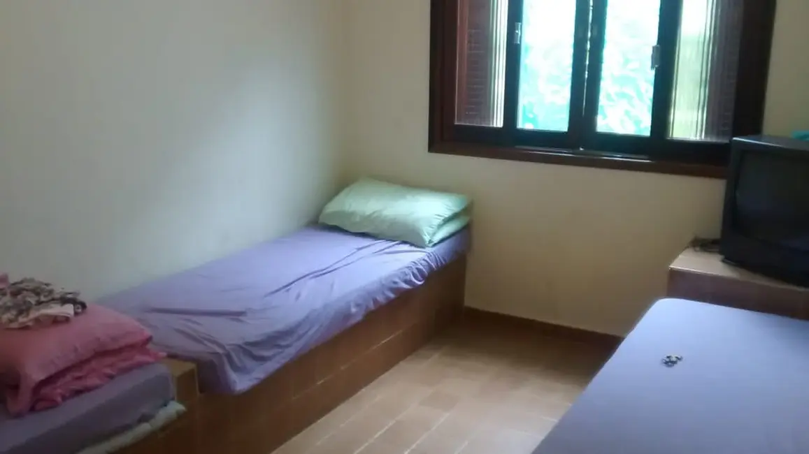 Foto 9 de Casa com 2 quartos à venda, 115m2 em Itanhaem - SP