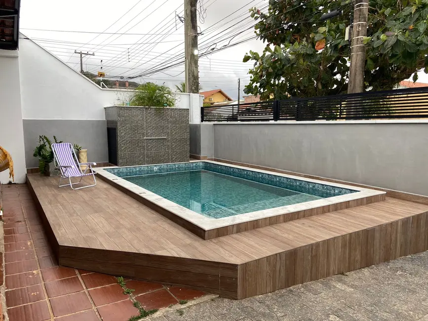 Casa com 2 quartos à venda, 158m2 em Peruibe - SP - imagem 5 Foto 5 de Casa com 2 quartos à venda, 158m2 em Peruibe - SP