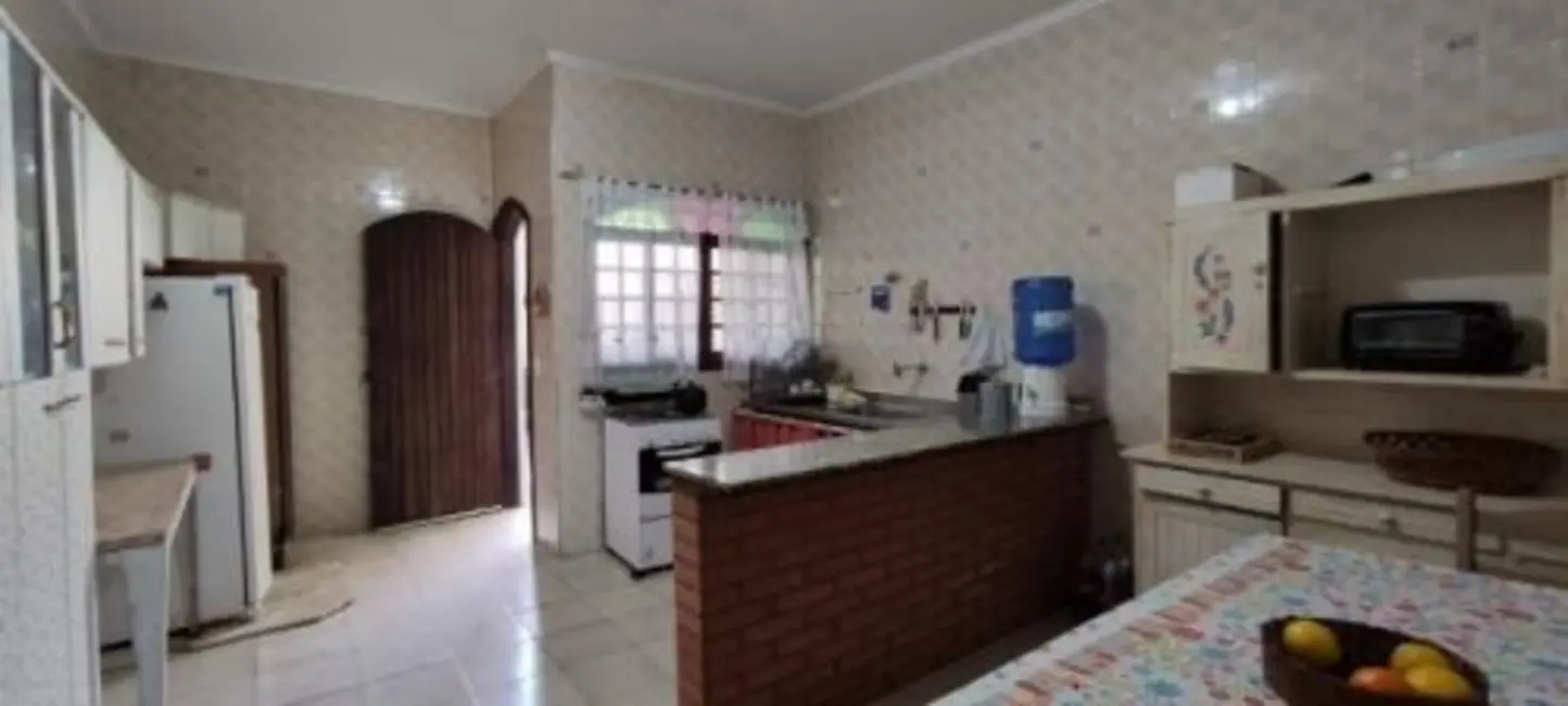 Foto 3 de Casa com 3 quartos à venda, 144m2 em Itanhaem - SP