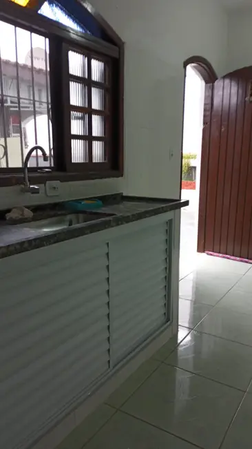 Foto 6 de Casa com 2 quartos à venda, 196m2 em Itanhaem - SP