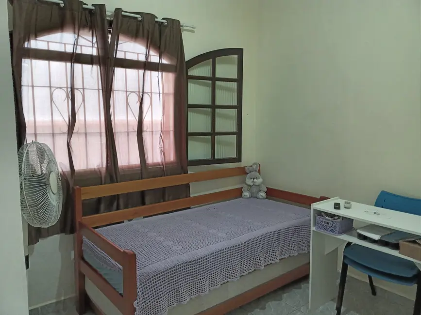 Foto 9 de Casa com 2 quartos à venda, 196m2 em Itanhaem - SP