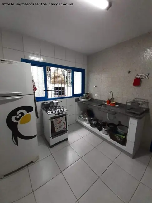 Foto 2 de Casa com 5 quartos à venda, 241m2 em Itanhaem - SP