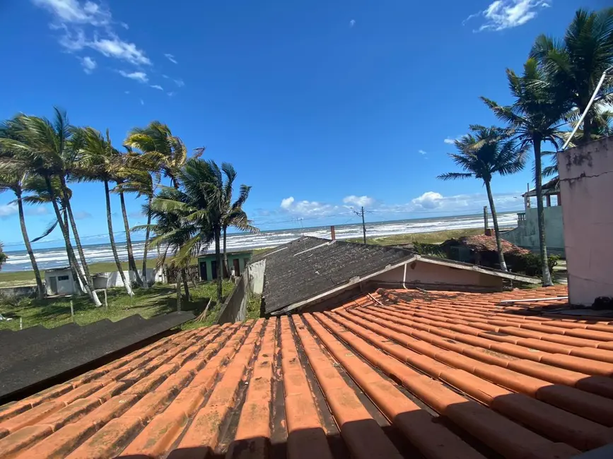 Casa com 5 quartos à venda, 186m2 em Peruibe - SP - imagem 9 Foto 9 de Casa com 5 quartos à venda, 186m2 em Peruibe - SP