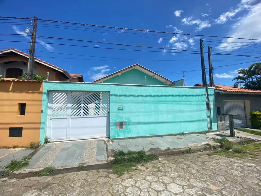 Foto 1 de Casa com 5 quartos à venda, 186m2 em Peruibe - SP