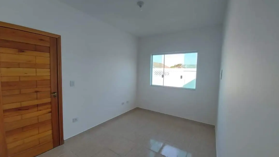 Casa com 2 quartos à venda, 80m2 em Peruibe - SP - imagem 5 Foto 5 de Casa com 2 quartos à venda, 80m2 em Peruibe - SP