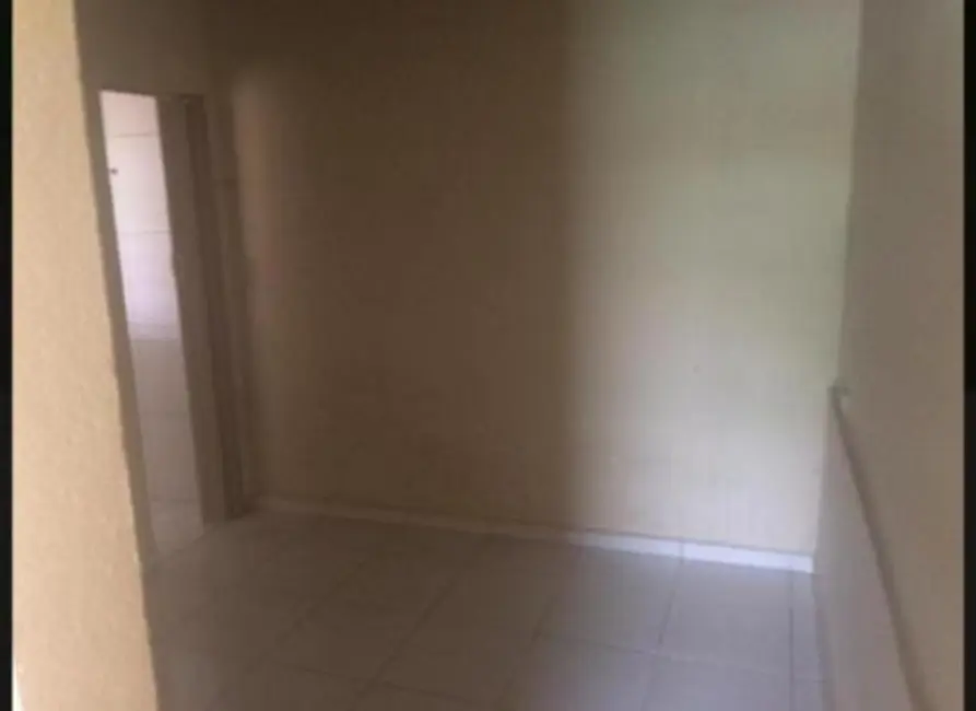 Casa com 4 quartos à venda, 150m2 em Peruibe - SP - imagem 5 Foto 5 de Casa com 4 quartos à venda, 150m2 em Peruibe - SP