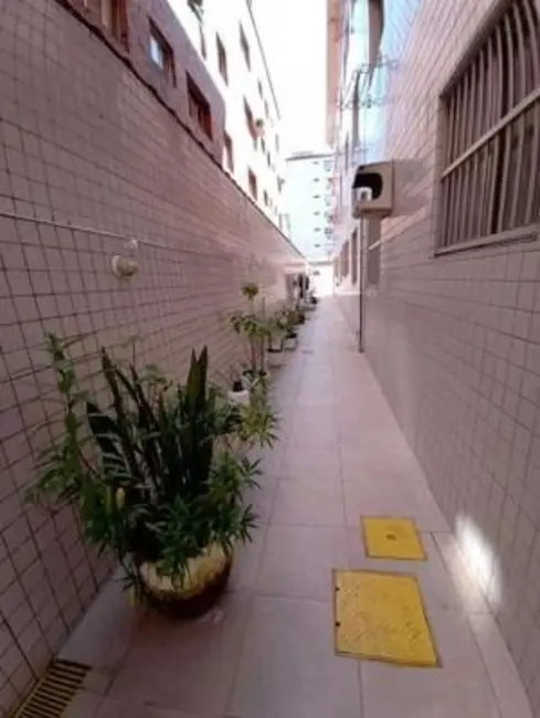Apartamento com 1 quarto à venda, 40m2 em Canto do Forte, Praia Grande - SP - imagem 4 Foto 4 de Apartamento com 1 quarto à venda, 40m2 em Canto do Forte, Praia Grande - SP