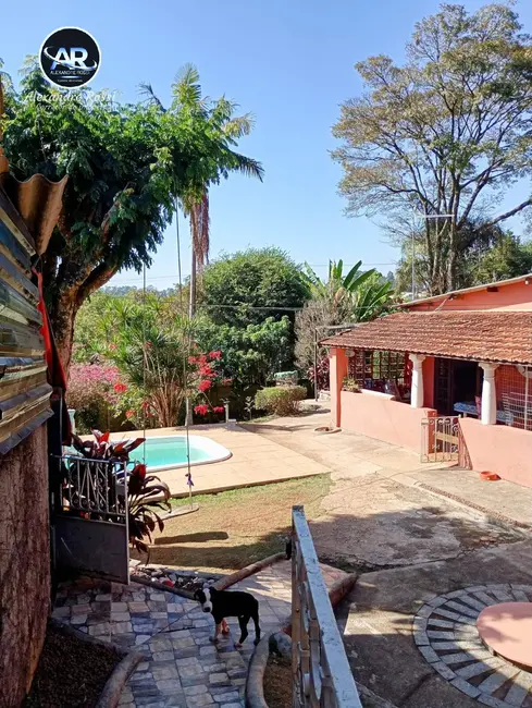 Foto 2 de Chácara com 3 quartos à venda, 1490m2 em Estância Figueira Branca, Campo Limpo Paulista - SP