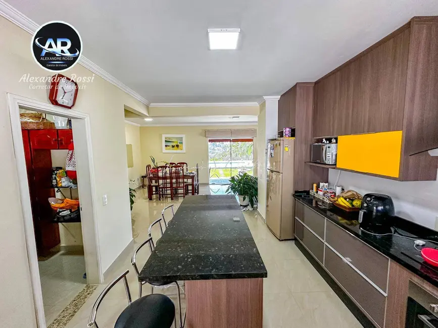 Foto 8 de Chácara com 3 quartos à venda, 2737m2 em Estância Figueira Branca, Campo Limpo Paulista - SP