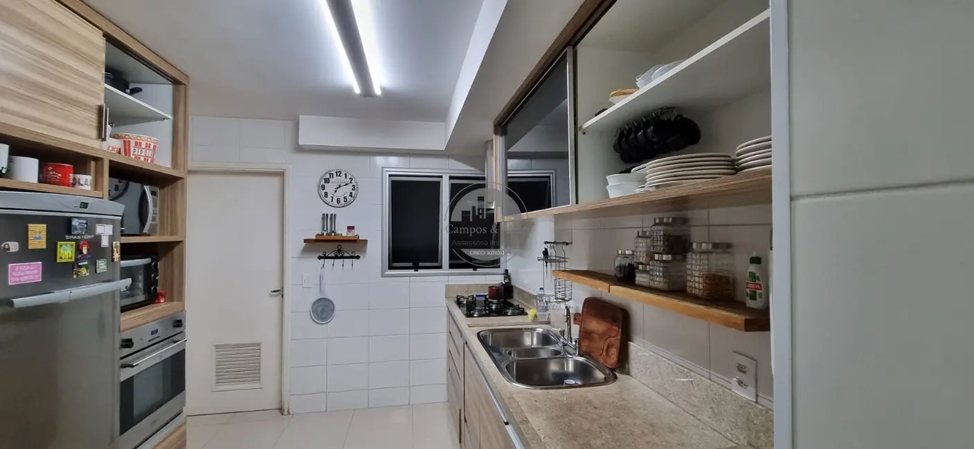 Apartamento com 3 quartos para alugar, 178m2 em Morumbi, São Paulo - SP - imagem 8 Foto 8 de Apartamento com 3 quartos para alugar, 178m2 em Morumbi, São Paulo - SP