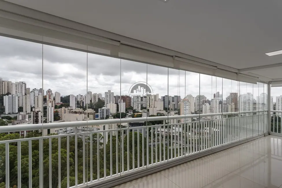 Cobertura com 4 quartos à venda, 250m2 em Vila Andrade, São Paulo - SP - imagem 4 Foto 4 de Cobertura com 4 quartos à venda, 250m2 em Vila Andrade, São Paulo - SP