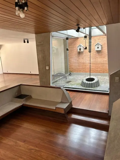 Casa com 5 quartos à venda, 600m2 em Alto da Boa Vista, São Paulo - SP - imagem 8 Foto 8 de Casa com 5 quartos à venda, 600m2 em Alto da Boa Vista, São Paulo - SP