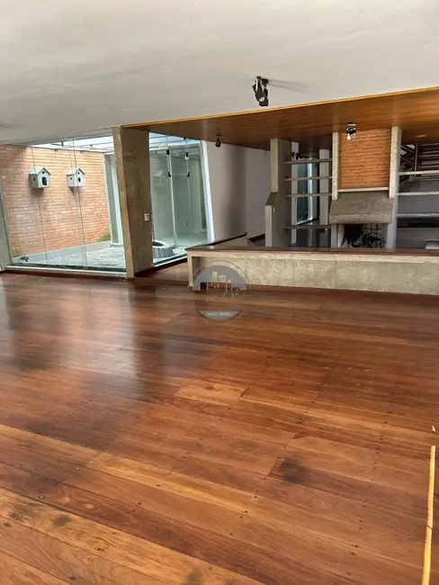 Casa com 5 quartos à venda, 600m2 em Alto da Boa Vista, São Paulo - SP - imagem 5 Foto 5 de Casa com 5 quartos à venda, 600m2 em Alto da Boa Vista, São Paulo - SP