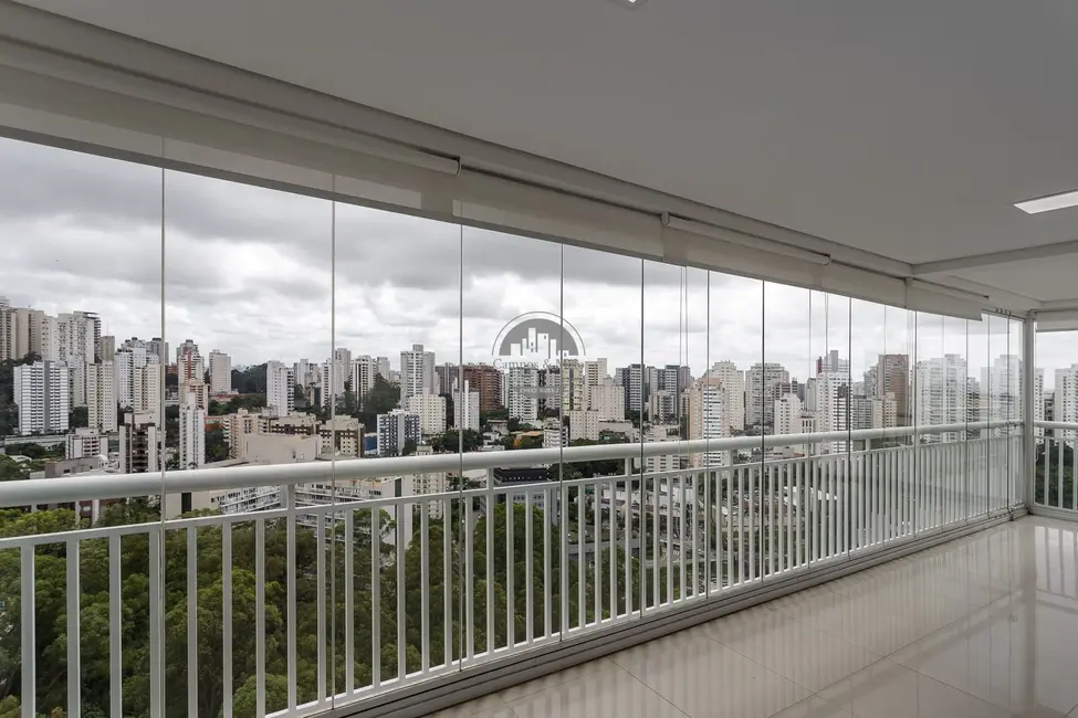 Cobertura com 4 quartos à venda, 250m2 em Vila Andrade, São Paulo - SP - imagem 2 Foto 2 de Cobertura com 4 quartos à venda, 250m2 em Vila Andrade, São Paulo - SP