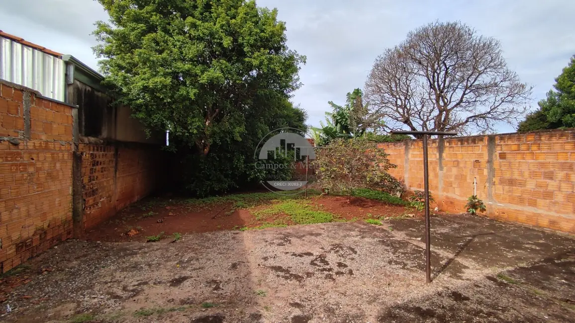 Casa com 3 quartos à venda, 130m2 em Jardim América (Vila Xavier), Araraquara - SP - imagem 2 Foto 2 de Casa com 3 quartos à venda, 130m2 em Jardim América (Vila Xavier), Araraquara - SP